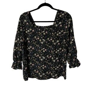 Bobeau Floral off the shoulder blouse size S